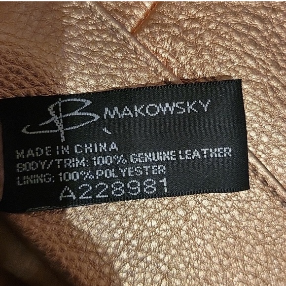 Tan Crossbody Bag with Geometric Front Flap - Picture 7 of 7